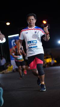 BIB: 43050
                            <button type="button" onclick="openModal(23129957)" class="btn btn-primary btn-sm float-right btn-popup" data-toggle="modal" data-target=".modal-high-quality">
                        <i class="fas fa-shopping-cart"></i> Add to Cart
                    </button>
                                            <button type="button" onclick="isThisMe(23129957, true)" class="btn btn-success btn-sm float-right btn-popup btn-isme hidden" data-toggle="tooltip" data-placement="bottom" title="นี่คือรูปของคุณใช่ไหม คลิกที่นี่เพื่อเอาเข้าอัลบั้ม">
                        <i class="fas fa-plus"></i> Add to album
                    </button>
                    <button type="button" onclick="isThisMe(23129957, false)" class="btn btn-warning btn-sm float-right btn-popup btn-isnotme hidden">
                        <i class="fas fa-ban"></i> Remove from album
                    </button>